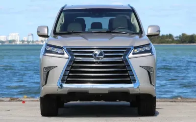 Lexus LX