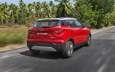 XUV300