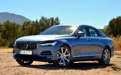Volvo S90